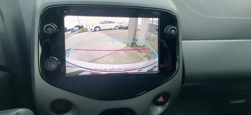 Usado Toyota Aygo 75 HP (55 kW) 2019 Preto Citadino