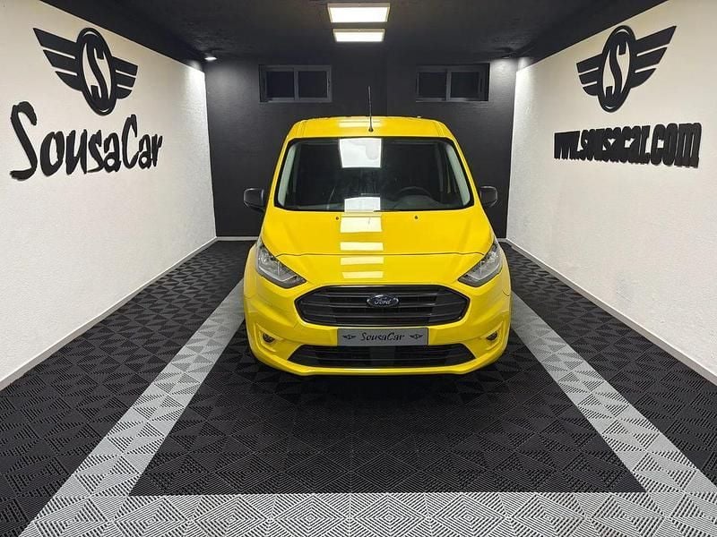 Usado Ford Transit Connect 101 HP (74 kW) 2020 Amarelo Monovolume