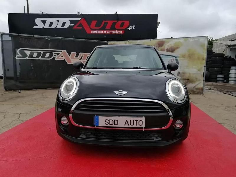 Usado Mini One D 95 HP (69 kW) 2016 Preto Citadino