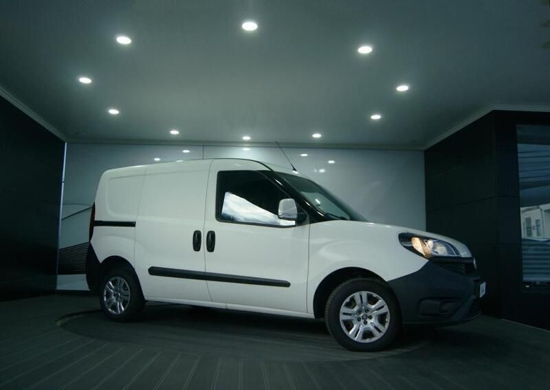 Usado 2019 Fiat Doblò Monovolume | € 11.500 (Preço justo) - Imagem 1/4