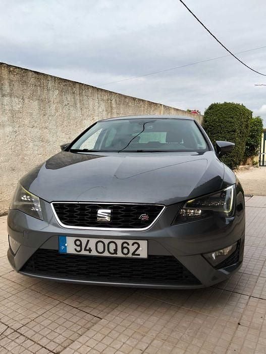 Usado Seat Leon FR 184 HP (135 kW) 2014 Sedan