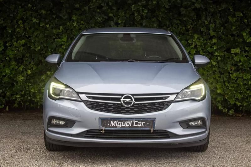 Usado Opel Astra Business Edition 95 HP (69 kW) 2017 Cinzento Carrinha