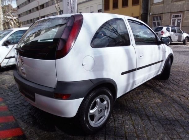 Opel corsa 2001