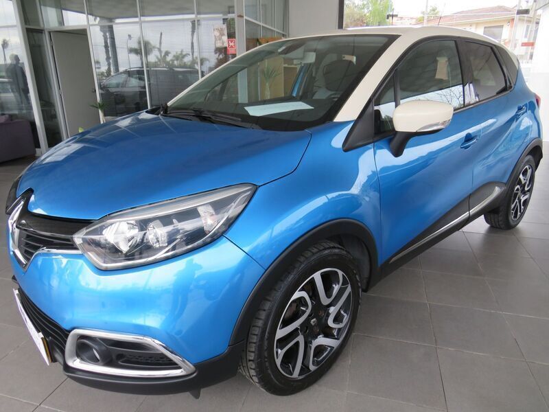 Azul Usado 2014 Renault Captur Expression SUV | € 11.900 (Preço justo) - Imagem 1/4