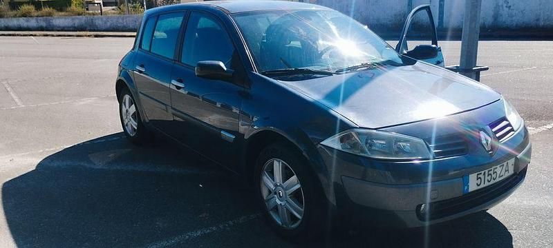 Usado 2004 Renault Mégane II Sedan | € 2.200 (Preço justo) - Imagem 1/4