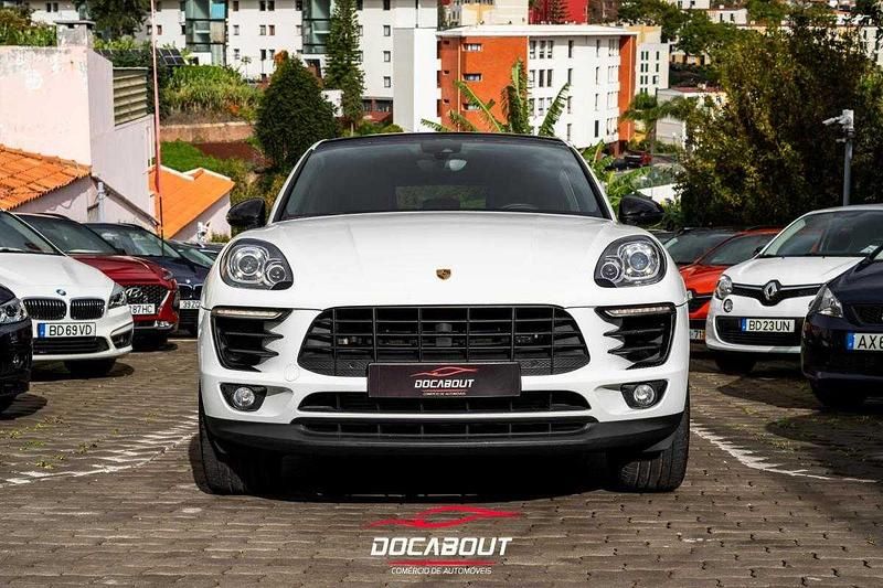 Branco Usado 2018 Porsche Macan SUV | € 54.950 - Imagem 1/4