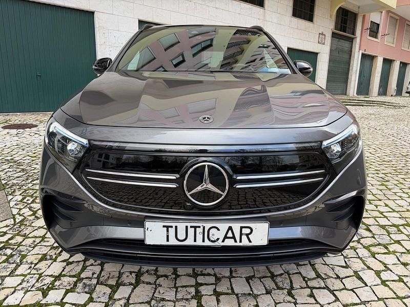 Usado Mercedes EQA250 AMG line 139 kW (190 HP) 2023 Cinza SUV
