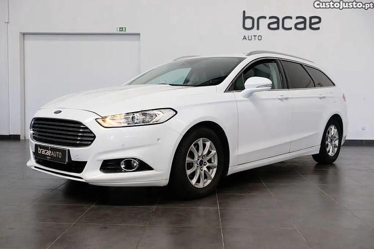 Branco Usado 2016 Ford Mondeo Titanium Carrinha | € 10.900 (Caro) - Imagem 1/1