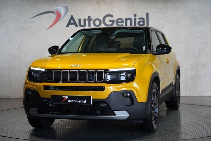 Amarelo Usado 2023 Jeep Avenger EV Summit SUV | € 37.990 (Caro) - Imagem 1/4