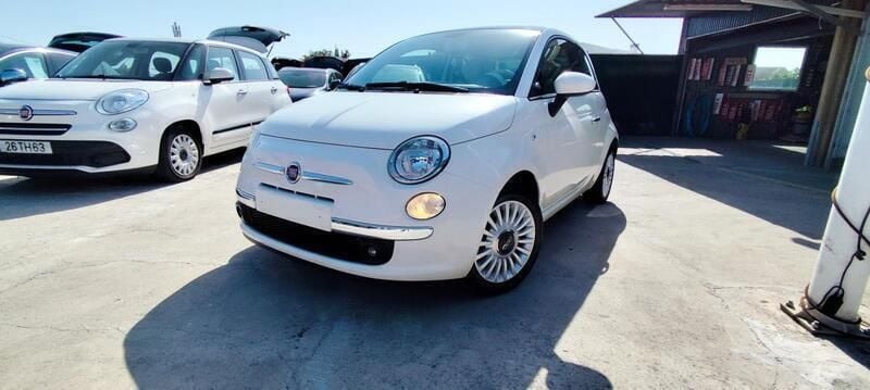 Branco Usado 2013 Fiat 500 Lounge Citadino | € 8.250 (Preço justo) - Imagem 1/4