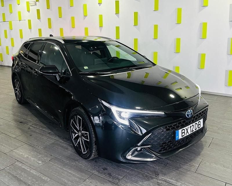 Preto Usado 2023 Toyota Corolla Comfort | € 25.900 (Preço justo) - Imagem 1/4