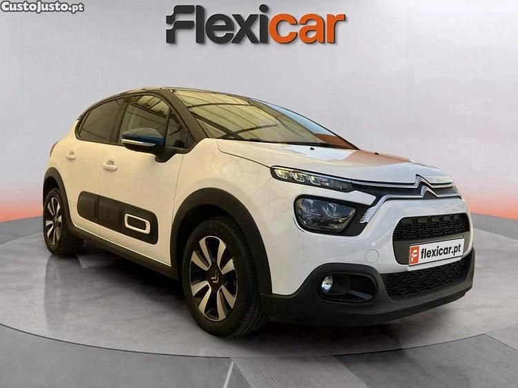 Branco Usado 2023 Citroën C3 PureTech Citadino | € 16.980 (Preço justo) - Imagem 1/1