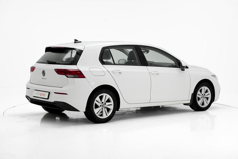 Usado VW Golf VIII Style 130 HP (95 kW) 2020 Branco