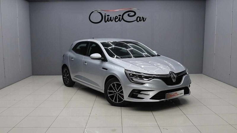 Cinza Usado 2021 Renault Mégane IV LIMITED Citadino | € 19.250 (Preço justo) - Imagem 1/4