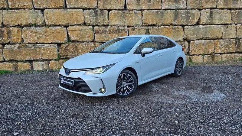 Branco Usado 2020 Toyota Corolla Comfort Sedan | € 23.750 (Preço justo) - Imagem 1/4
