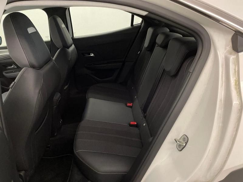 Usado Opel Mokka-e Elegance 100 kW (136 HP) 2022 Branco SUV