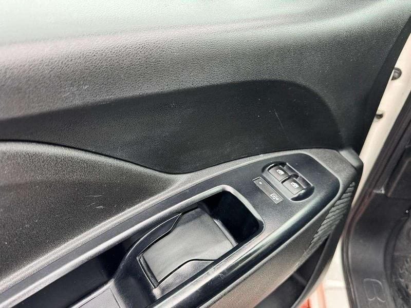 Usado Fiat Doblò 95 HP (69 kW) 2021 Branco Monovolume