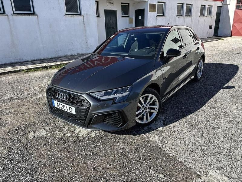 Usado 2021 Audi A3 e-tron Citadino | € 25.500 - Imagem 1/4