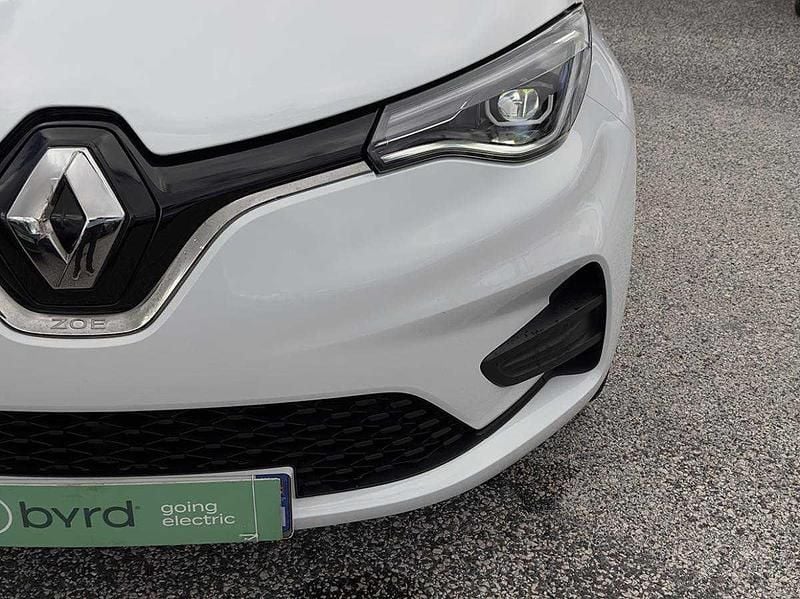 Usado Renault Zoe 79 kW (108 HP) 2021 Branco Citadino