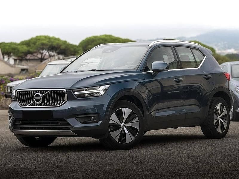 Azul Usado 2021 Volvo XC40 Inscription SUV | € 29.900 (Preço justo) - Imagem 1/4