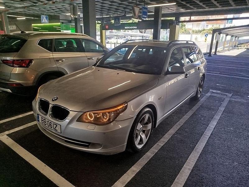 Usado 2009 BMW 520 Sedan | € 8.000 (Super Preço) - Imagem 1/4
