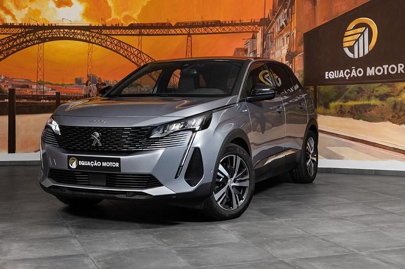 Cinzento Usado 2024 Peugeot 3008 Allure SUV | € 29.900 (Preço justo) - Imagem 1/4