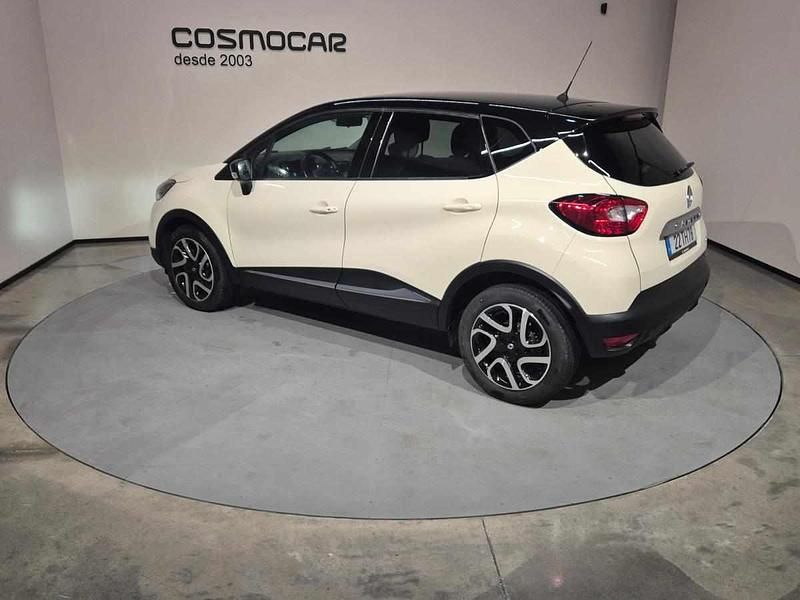 Usado Renault Captur 90 HP (66 kW) 2016 Outra SUV