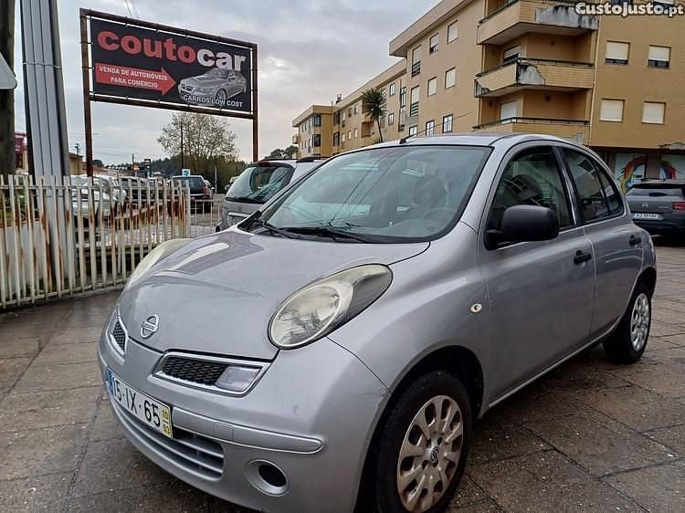 Cinza Usado 2010 Nissan Micra Citadino | € 3.465 (Super Preço) - Imagem 1/1