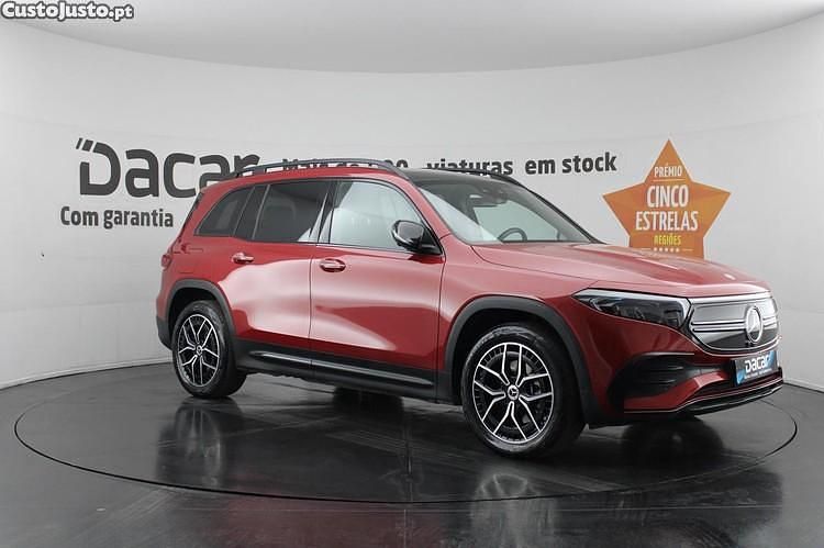 Vermelho Usado 2023 Mercedes EQB250+ Premium SUV | € 39.799 (Preço justo) - Imagem 1/1