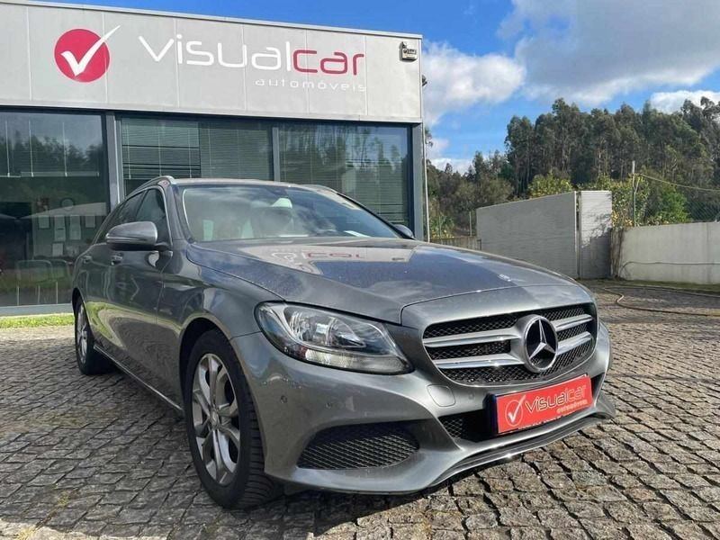 Cinza escuro Usado 2016 Mercedes C200 | € 23.480 (Caro) - Imagem 1/3