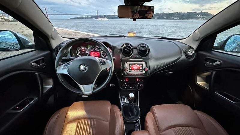 Usado Alfa Romeo MiTo 105 HP (77 kW) 2014 Citadino