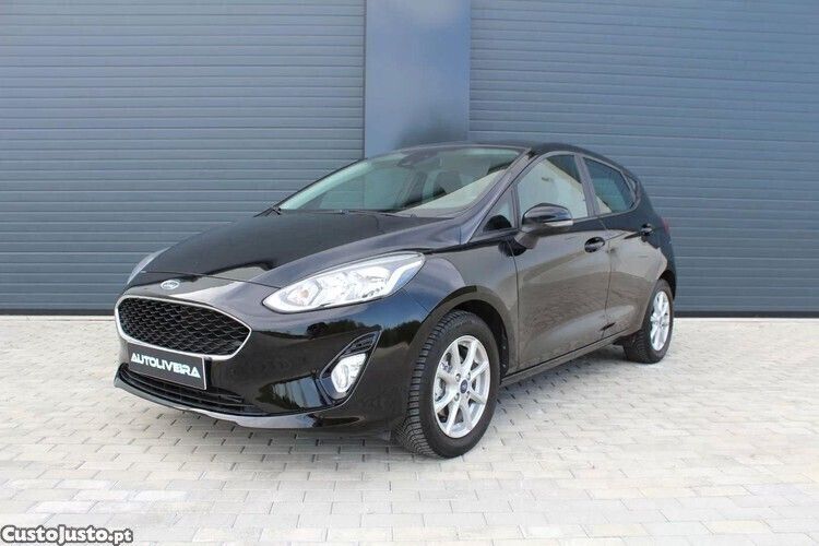 Preto Usado 2018 Ford Fiesta Business Edition Citadino | € 11.400 (Preço justo) - Imagem 1/1