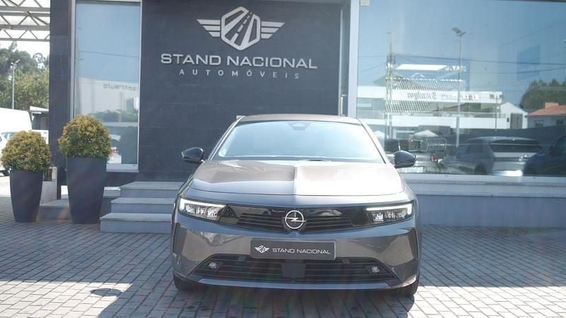 Usado Opel Astra Elegance 130 HP (95 kW) 2022 Cinzento
