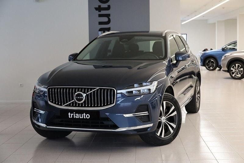Azul Usado 2024 Volvo XC60 Core SUV | € 49.800 (Preço justo) - Imagem 1/4