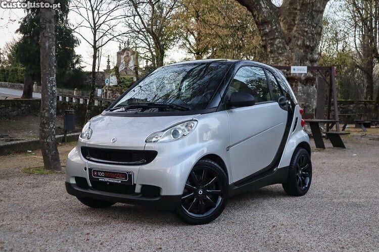 Cinza Usado 2011 Smart ForTwo Coupé Coupé | € 6.900 (Preço justo) - Imagem 1/1