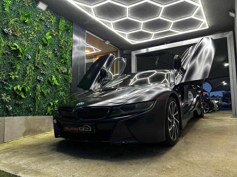 Usado BMW i8 362 HP (266 kW) 2017 Preto Coupé