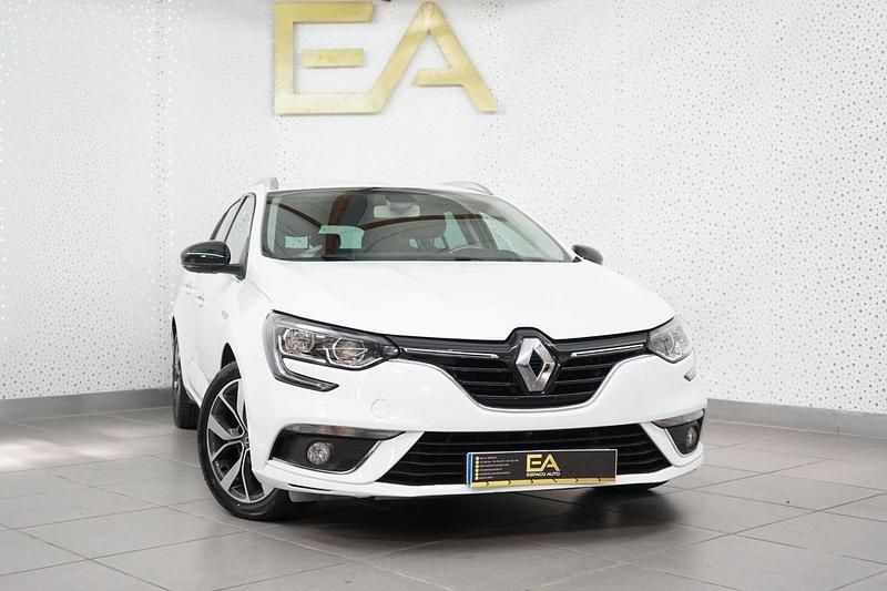 Branco Usado 2018 Renault Mégane IV Carrinha | € 12.480 (Preço elevado) - Imagem 1/4