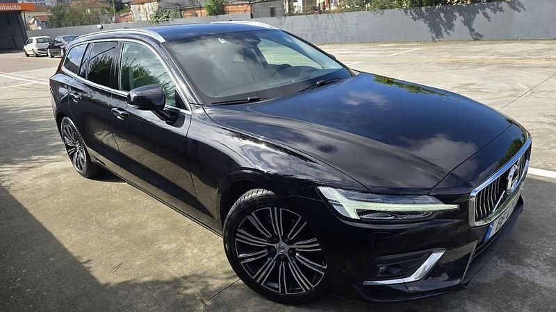 Usado 2020 Volvo V60 Inscription Carrinha | € 23.900 (Preço justo) - Imagem 1/4