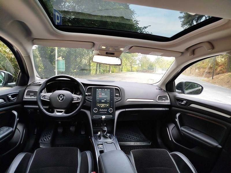 Usado Renault Mégane IV LIMITED 140 HP (102 kW) 2019 Coupé