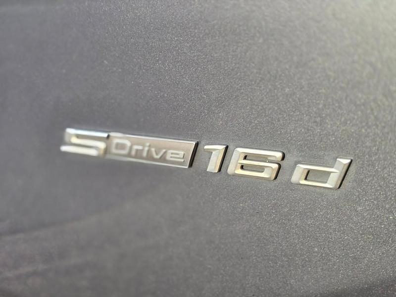 Usado BMW X1 xLine 116 HP (85 kW) 2018 Cinza SUV