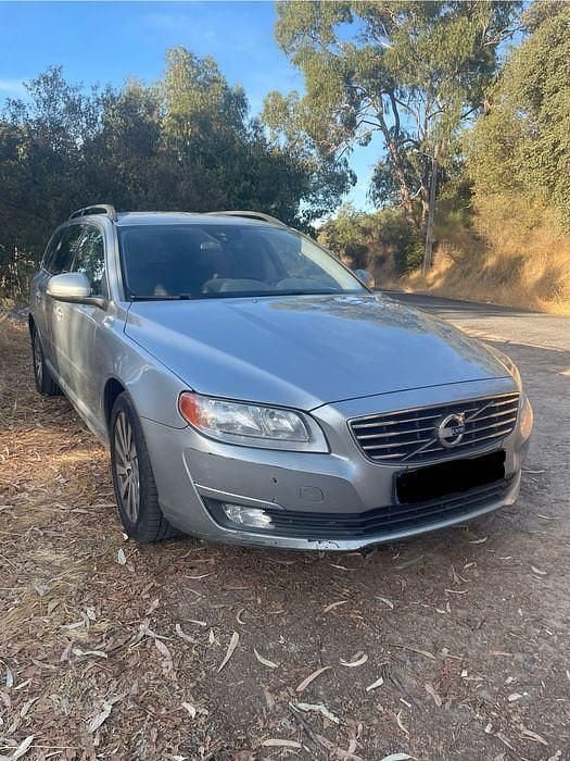 Usado 2014 Volvo V70 Summum Carrinha | € 11.987 - Imagem 1/4