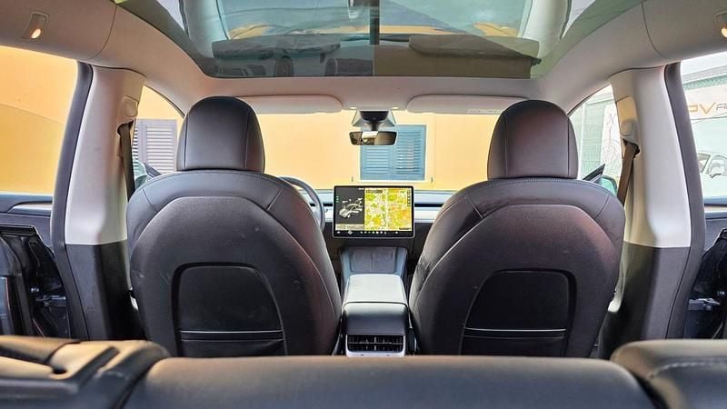 Usado Tesla Model Y 378 kW (514 HP) 2022 Cinzento SUV