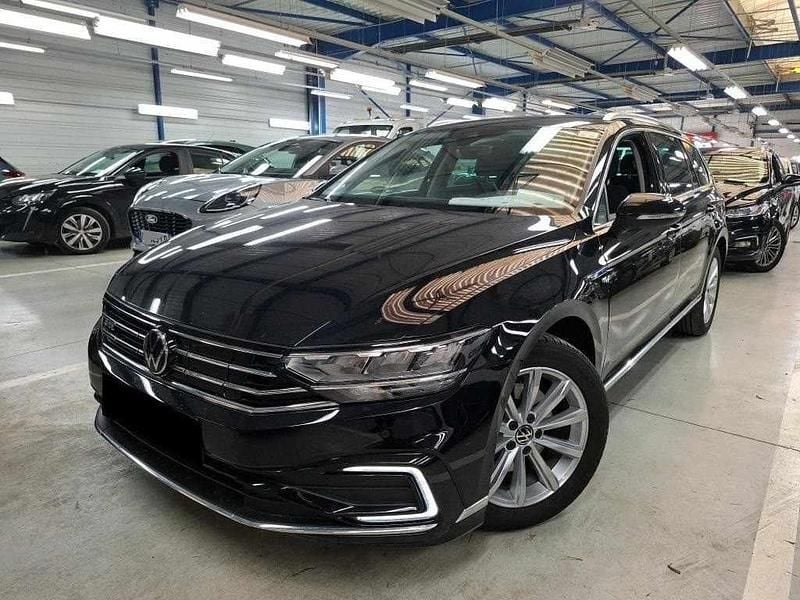 Preto Usado 2021 VW Passat Carrinha | € 20.800 (Preço justo) - Imagem 1/4