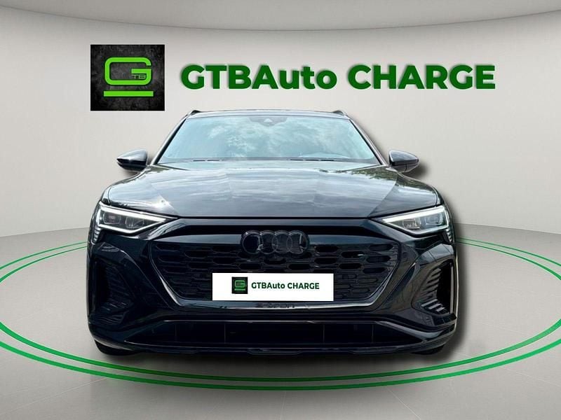 Preto Usado 2024 Audi Q8 e-tron S-Line SUV | € 62.000 (Bom preço) - Imagem 1/4