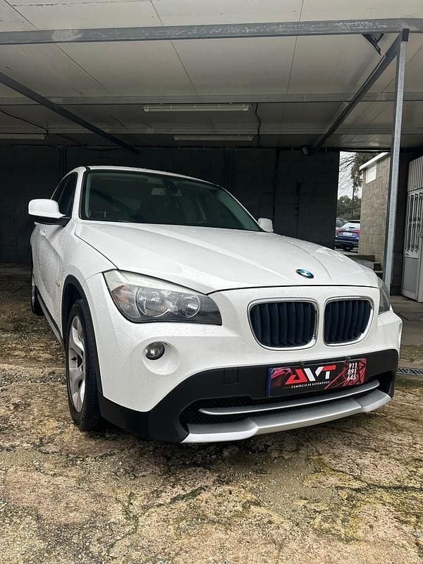 Usado BMW X1 143 HP (105 kW) 2011 Branco SUV