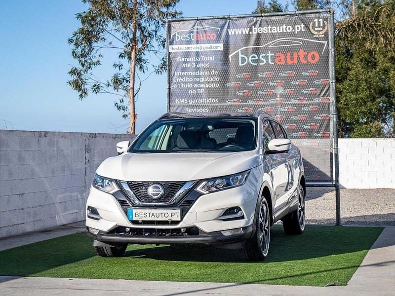 Usado Nissan Qashqai N-Connecta 115 HP (84 kW) 2020 Branco SUV