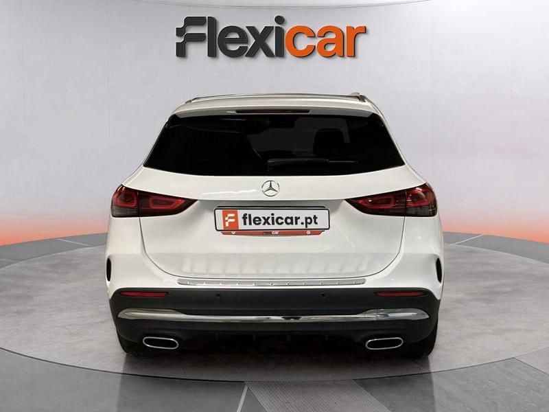 Usado Mercedes GLA250 AMG line 218 HP (160 kW) 2023 Branco SUV