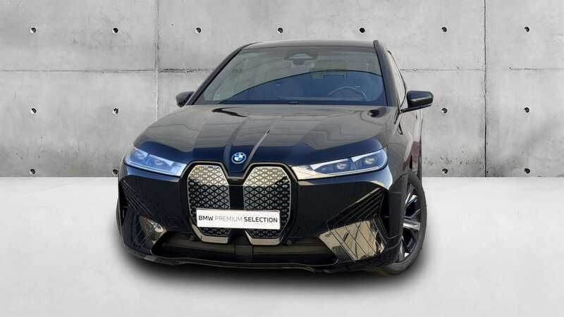 Preto sapphire metalizada Usado 2022 BMW iX SUV | € 76.846 - Imagem 1/4