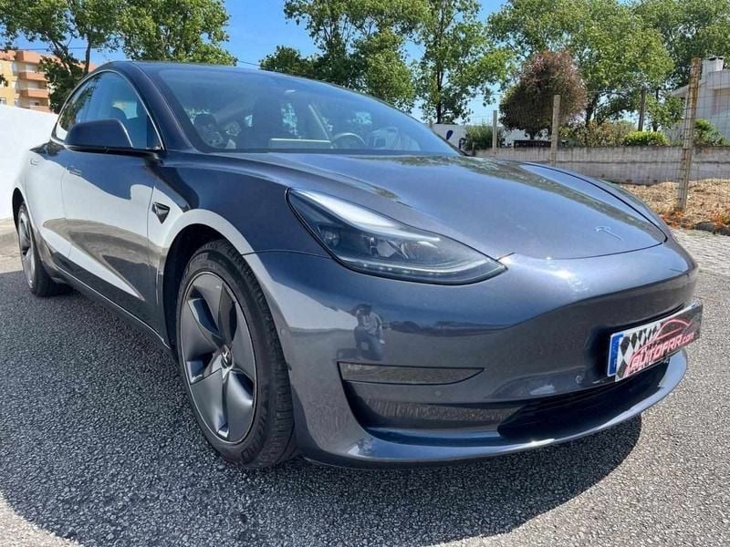 Cinza Usado 2021 Tesla Model 3 Long Range Sedan | € 26.900 (Bom preço) - Imagem 1/4