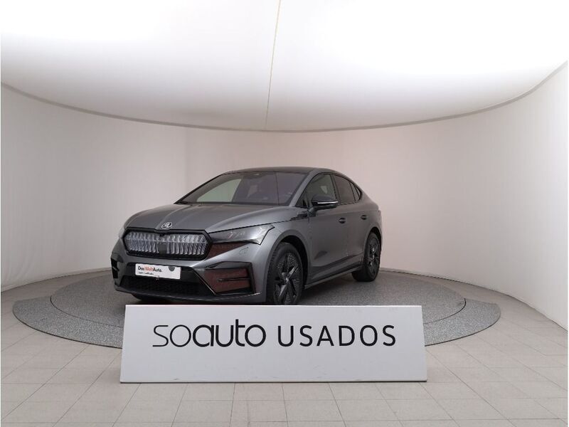 Cinzento escuro metalizado Usado 2023 Skoda Enyaq iV RS SUV | € 48.990 - Imagem 1/1